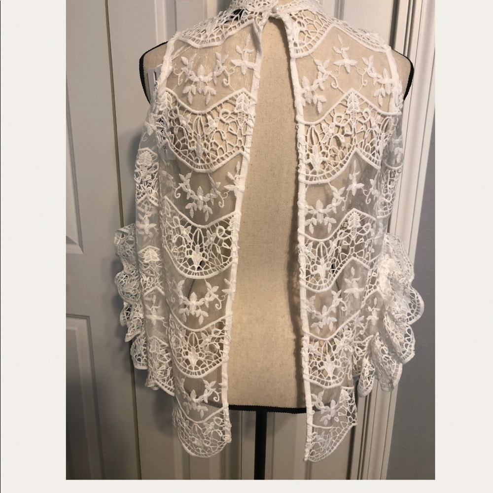 Sheer Lace Open-Back Top - Picture 5 of 7